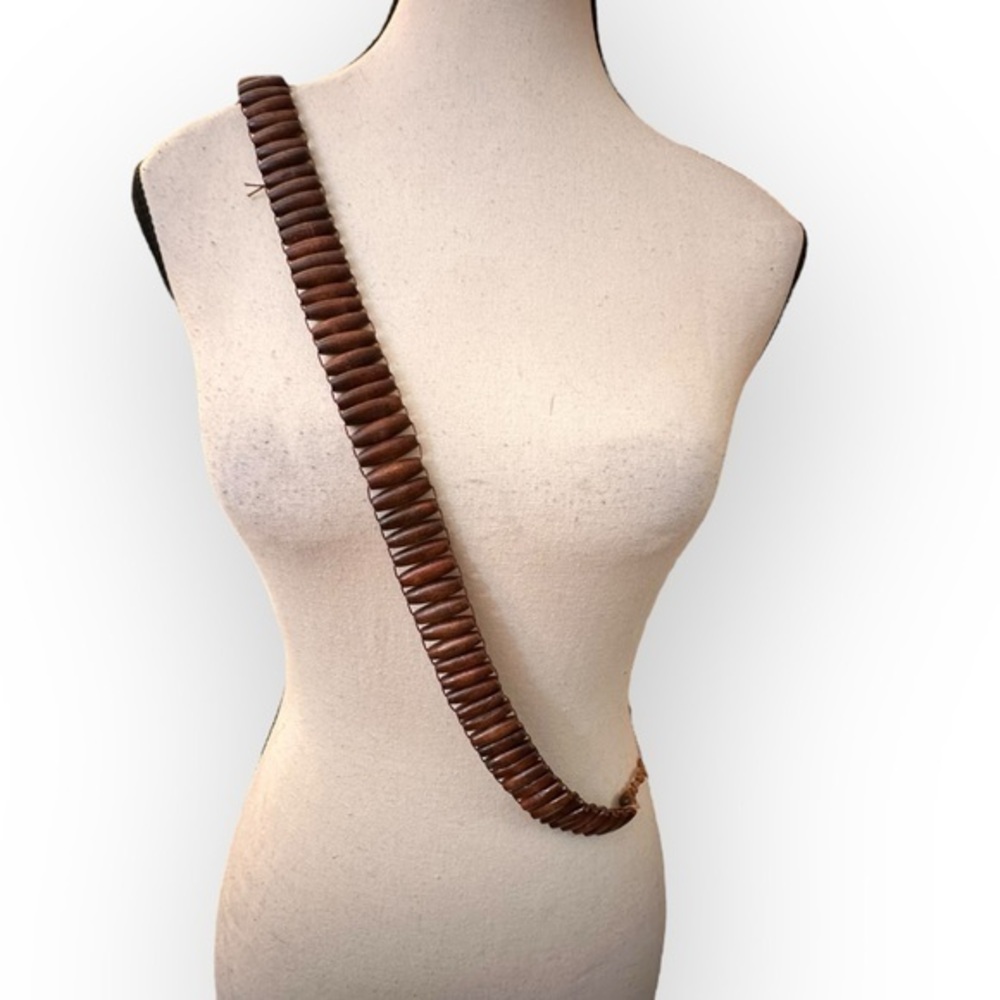 Vintage 1960’s Women’s L Handmade Wooden Link Tie Belt